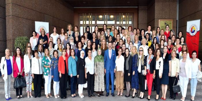 Trabzon'da kadın girişimcilerden Hisarcıklıoğlu’na ziyaret