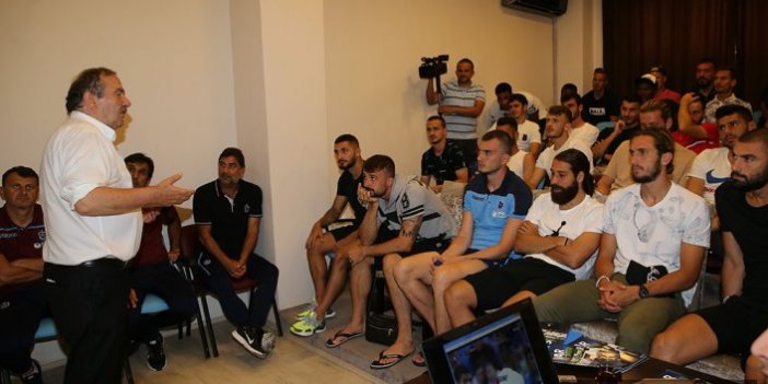 Trabzonsporlu futbolculara VAR eğitimi
