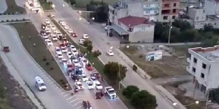 Asker konvoyu yan yolu kapattı Ambulans yan yola girdi