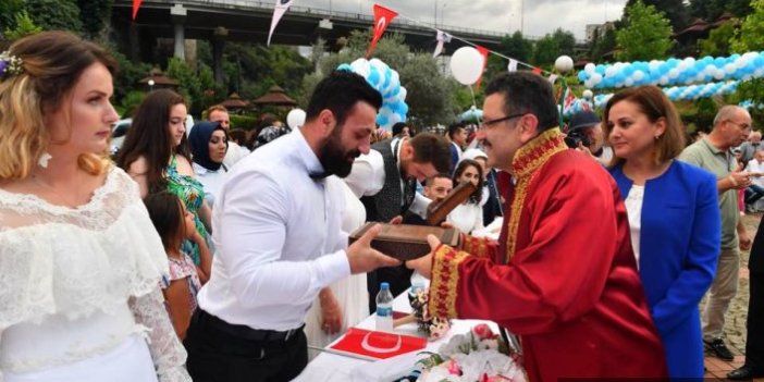 Trabzon'da toplu nikah töreni düzenlendi.