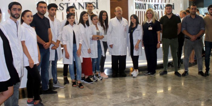 Gürcü tıp öğrencilerine uygulamalı ders