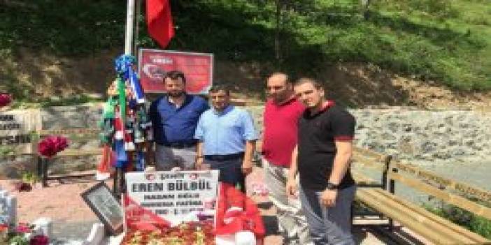 Şehit Eren Bülbül mezarı başında anıldı - 10 Ağustos 2018 Cuma