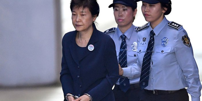 Güney Kore'de eski Devlet Başkanı Park'a ceza arttırımı