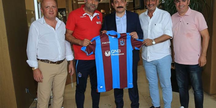 Trabzonspor'un kampına sürpriz ziyaret