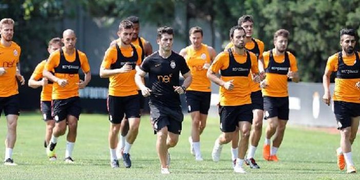 Trabzonspor'un rakibi G.Saray'da hazırlıklar başladı