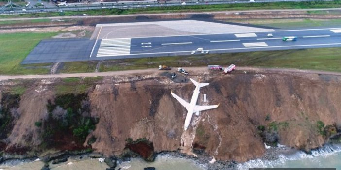 Trabzon'da pistten çıkan uçak 47 günde söküldü