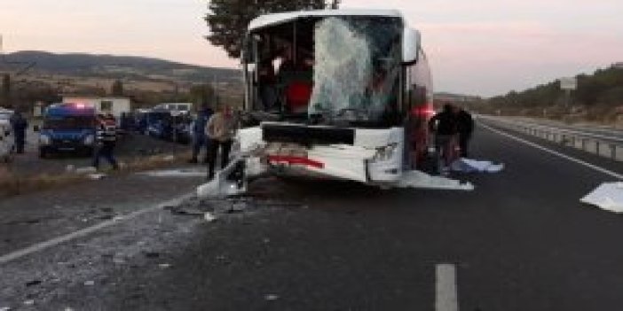 Otobüs kazası: 1 ölü, 26 yaralı