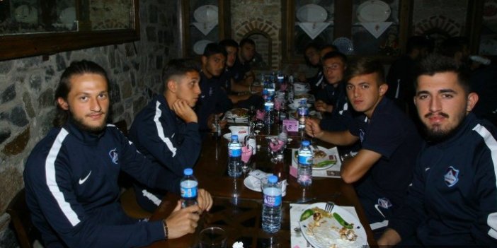 Bursa’da 1461 Trabzon’a moral yemeği