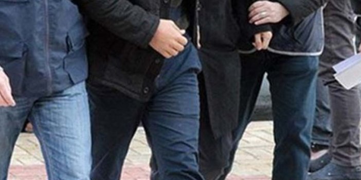 Mersin'de FETÖ operasyonu: 5 gözaltı