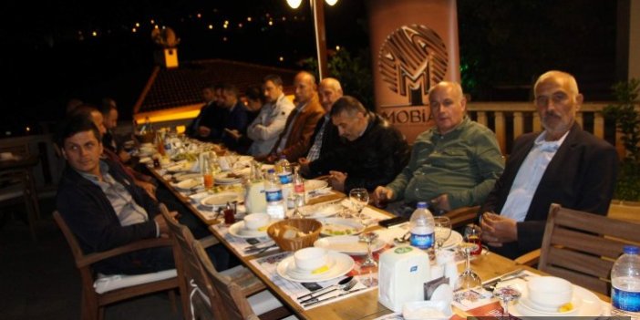 Trabzon'da mobilyacı iş adamları yemekte buluştu 