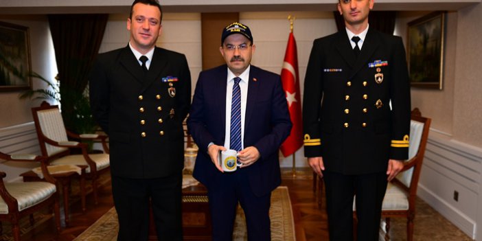 TCG Batıray, Trabzon Limanına aborda oldu