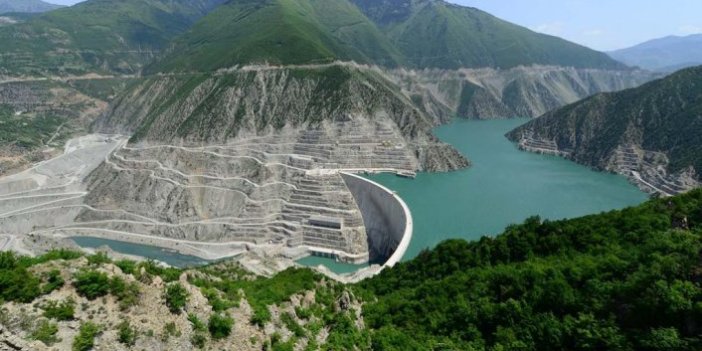 Türkiye'nin en hızlı akan nehri, göle döndü