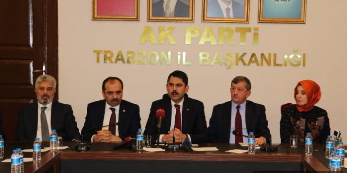 Bakan Kurum AK Parti İl Başkanlığı'nda konuştu