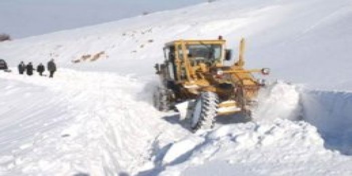 Doğu Karadeniz'de kış - 74 köy yolu kapalı