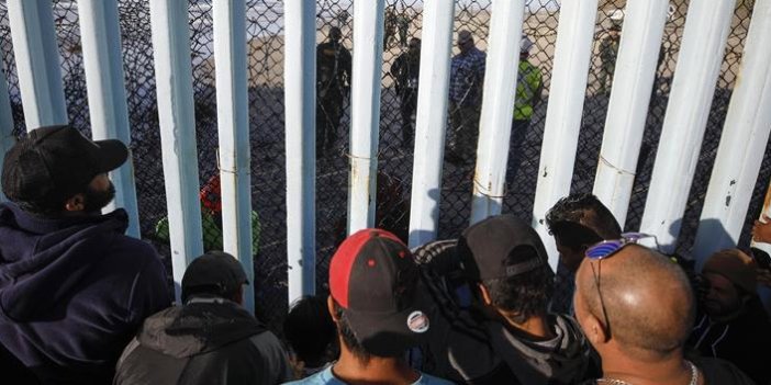 Orta Amerikalı göçmenlerden bazıları Meksika sınırına ulaştı