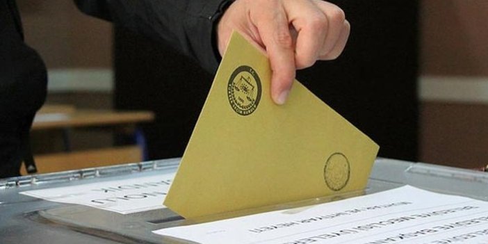 Maltepe'de oy sayım işlemi devam ediyor