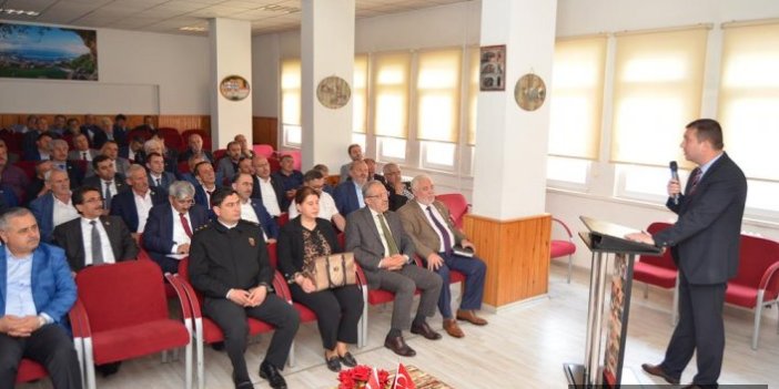Trabzon'da muhtarlara seminer verildi