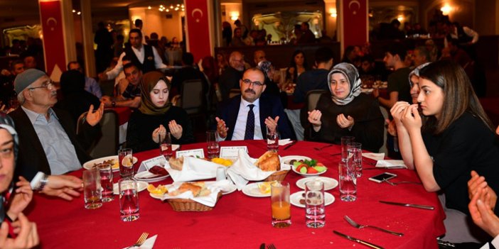 Trabzon Valisi ve eşi şehit aileleri ve gazilerle buluştu