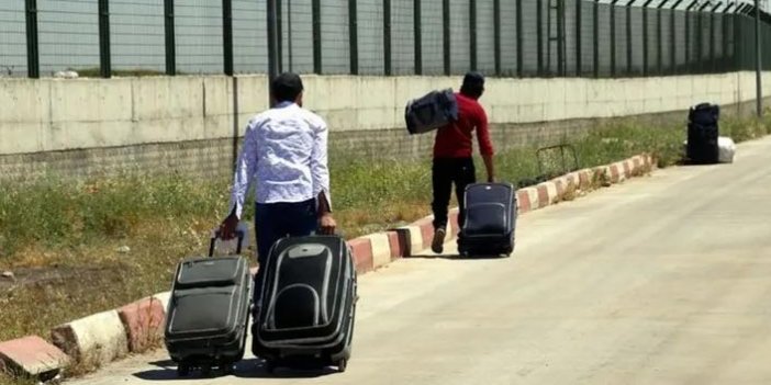 Suriyeliler bayram için ülkelerine gitmeye başladı
