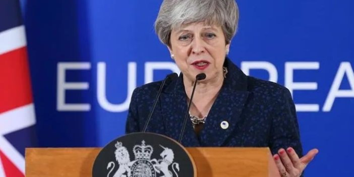 May'den Brexit'te 'son şans' uyarısı