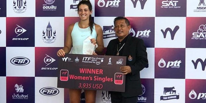 İpek Soylu'dan Tayland'da şampiyonluk