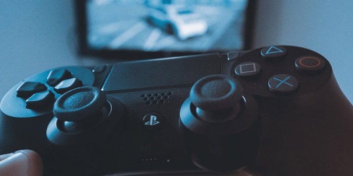 Oyunseverlere müjde! PlayStation fiyatları Türkiye'de indirime girdi