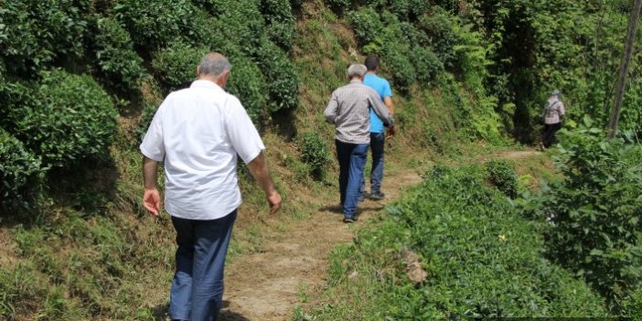 Rizelinin inadı tuttu 25 haneli köy yolsuz kaldı