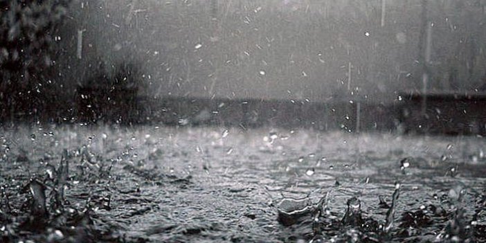 Meteoroloji'den kuvvetli yağış uyarısı - Trabzon, Giresun, Rize...