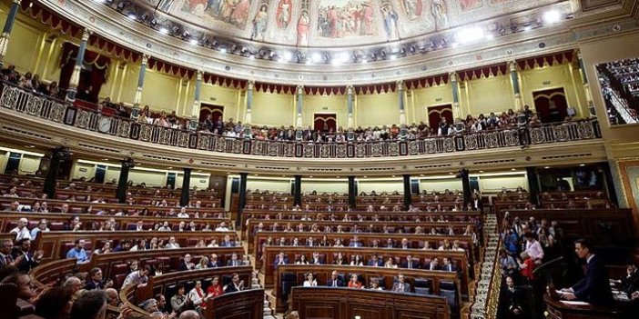İspanya'da sol hükümet güvenoyu alamadı