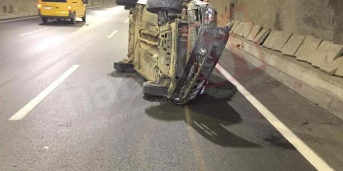 Trabzon’da kaza - Duvara çarparak yan yattı