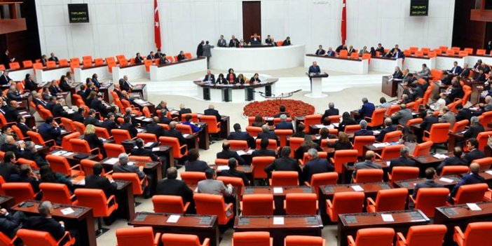 CHP'nin Siyasi Etik Kanunu Teklifi'ne ilk tepki MHP'den: Siyasi şov yapıyorlar