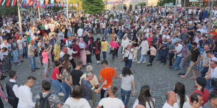 "Uluslararası Trabzon Horon Festivali" devam ediyor