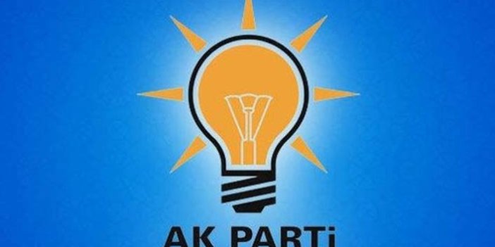 AK Parti'de kritik istifa