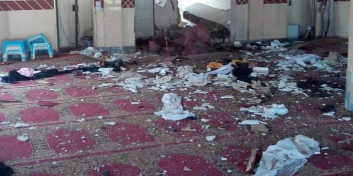 Camiye saldırdılar : 5 ölü 15 yaralı