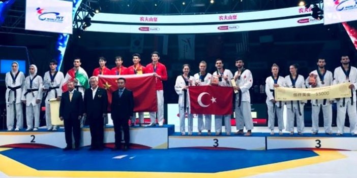 Türkiye Karışık Taekwondo Milli Takımı’ndan bronz madalya