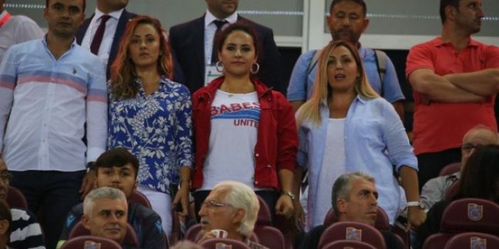 Ahmet Ağaoğlu maçı onlarla izledi! Anlamlı görüntü
