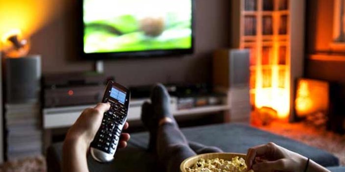 Uzmanlar uyarıyor: “Günde 4 saatten fazla TV izlemek..."