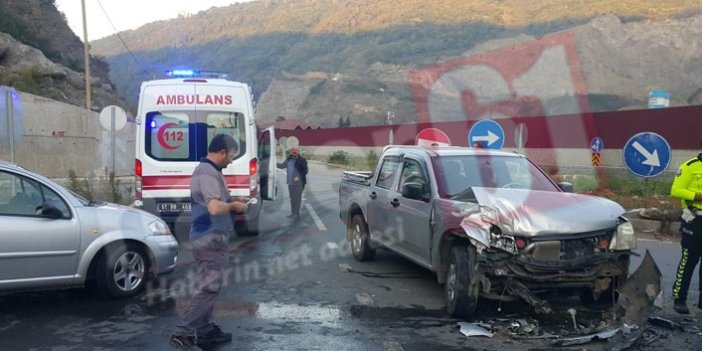 Trabzon’da kamyonetle beton mikser çarpıştı