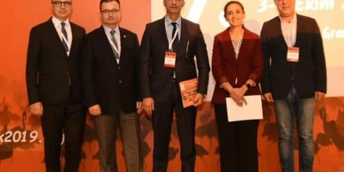 Trabzon’daki iki doktora ödül