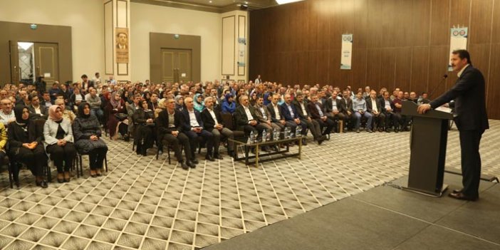 Eğitim-Bir-Sen 8. Bölge Toplantısı Trabzon'da yapıldı - "Eğitimde sorunları görmek yetmez, çözmek gerekir"