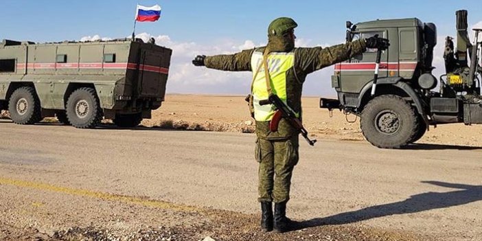 Rus takviye birlikleri Türkiye-Suriye sınırına ulaştı