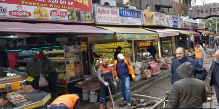 Sağanak yağmur sonrası Trabzon'da temizlik çalışmaları başladı