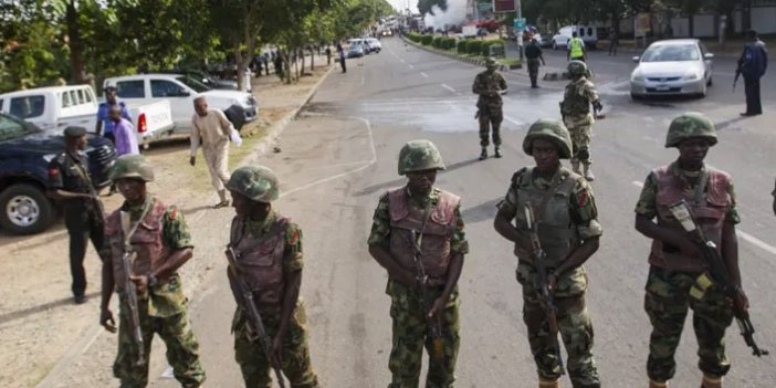 Nijer'de askeri garnizona saldırı: 70 ölü!