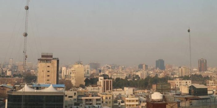 Hava kirliliği nedeniyle yarın okullar tatil edildi