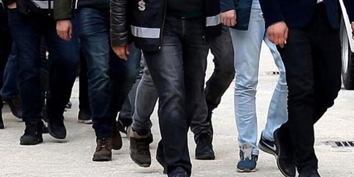Bursa'da FETÖ'ye mahrem imam operasyonu...17 gözaltı
