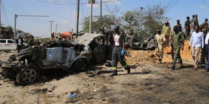 Somali'de bombalı saldırı: 2'si Türk 80 kişi öldü