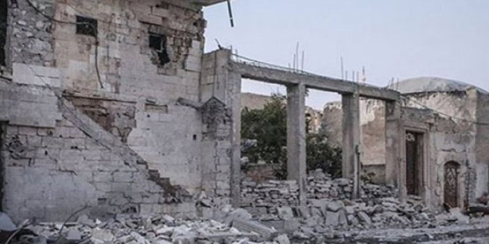 Suriye rejim uçakları İdlib’e saldırdı