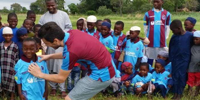 Zimbabweli çocuklara Trabzonspor forması