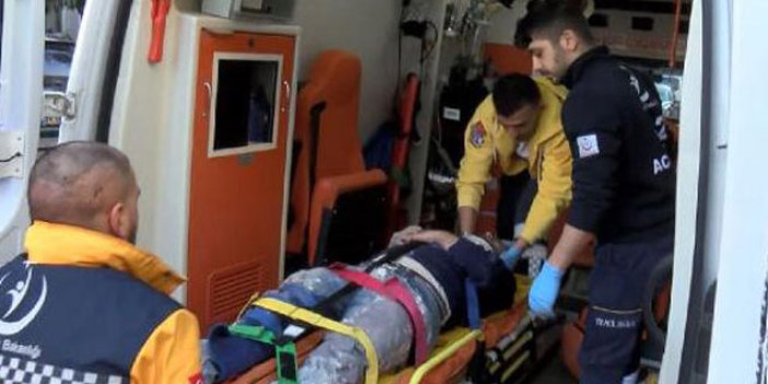Bakırköy'de sıva yapan işçi iskeleden düştü