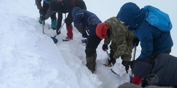 AKUT Trabzon ekibinden Zigana Dağı'nda kış eğitim